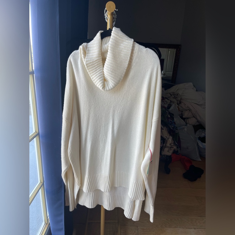 NWT Blair Turtleneck Sweater